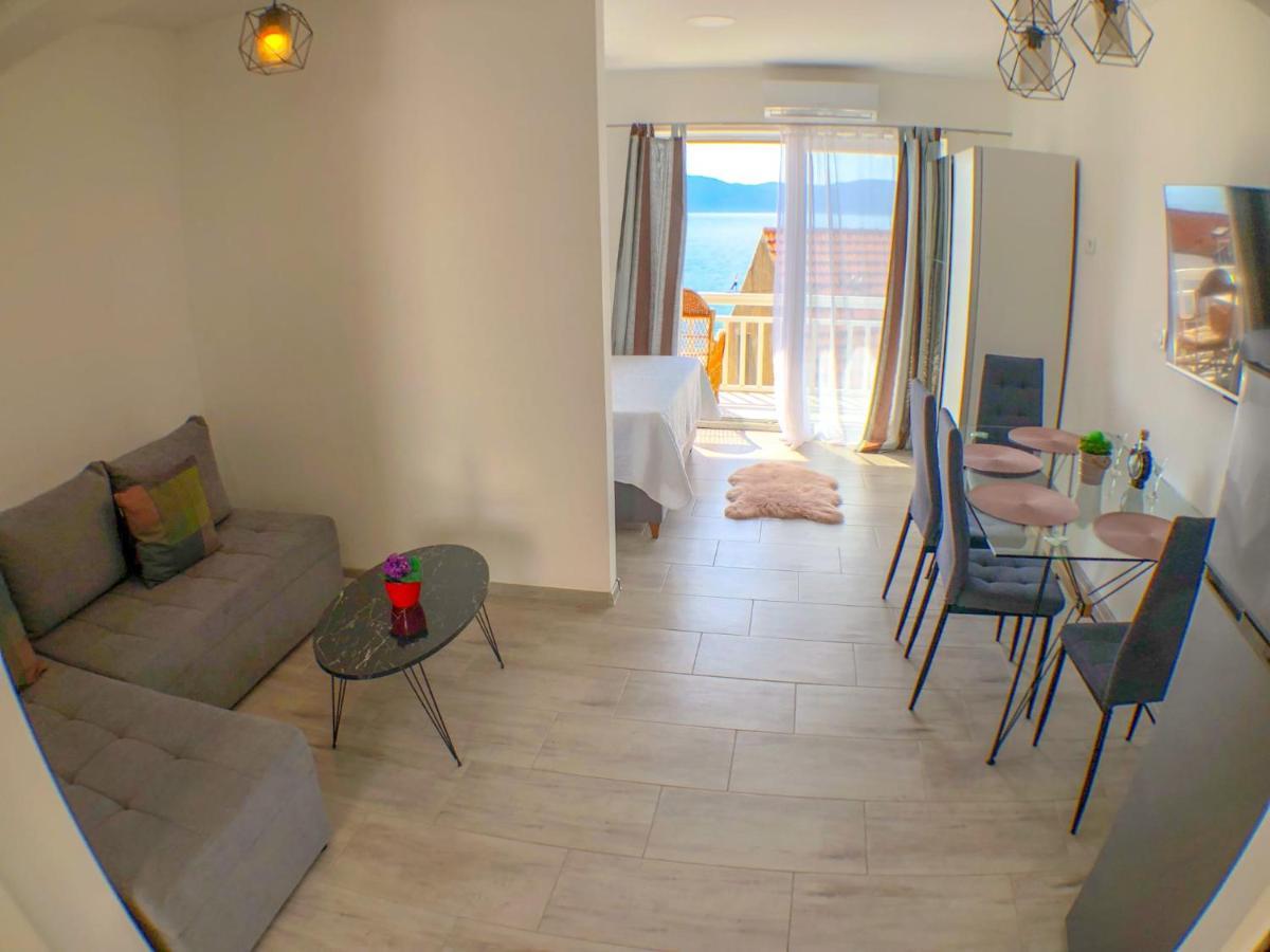Apartmani Doris Gradac  Εξωτερικό φωτογραφία